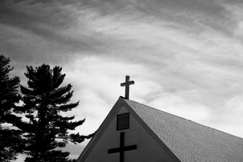 Preserves historic and architectural features